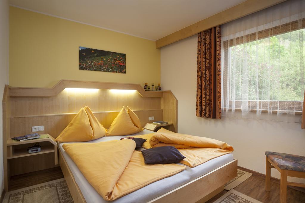 Ferienhaus Sonnenhang Matrei in Osttirol Eksteriør billede